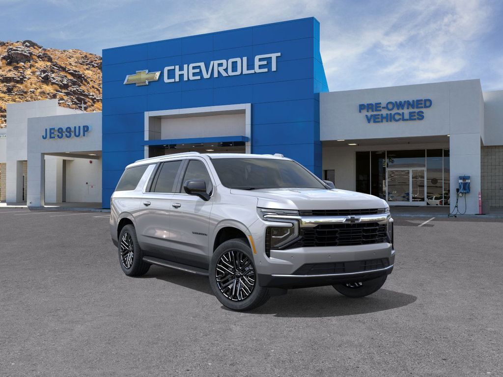 2025 Chevrolet Suburban LS's photo