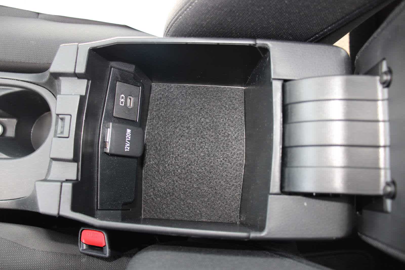 2024 Toyota Corolla LE photo 31