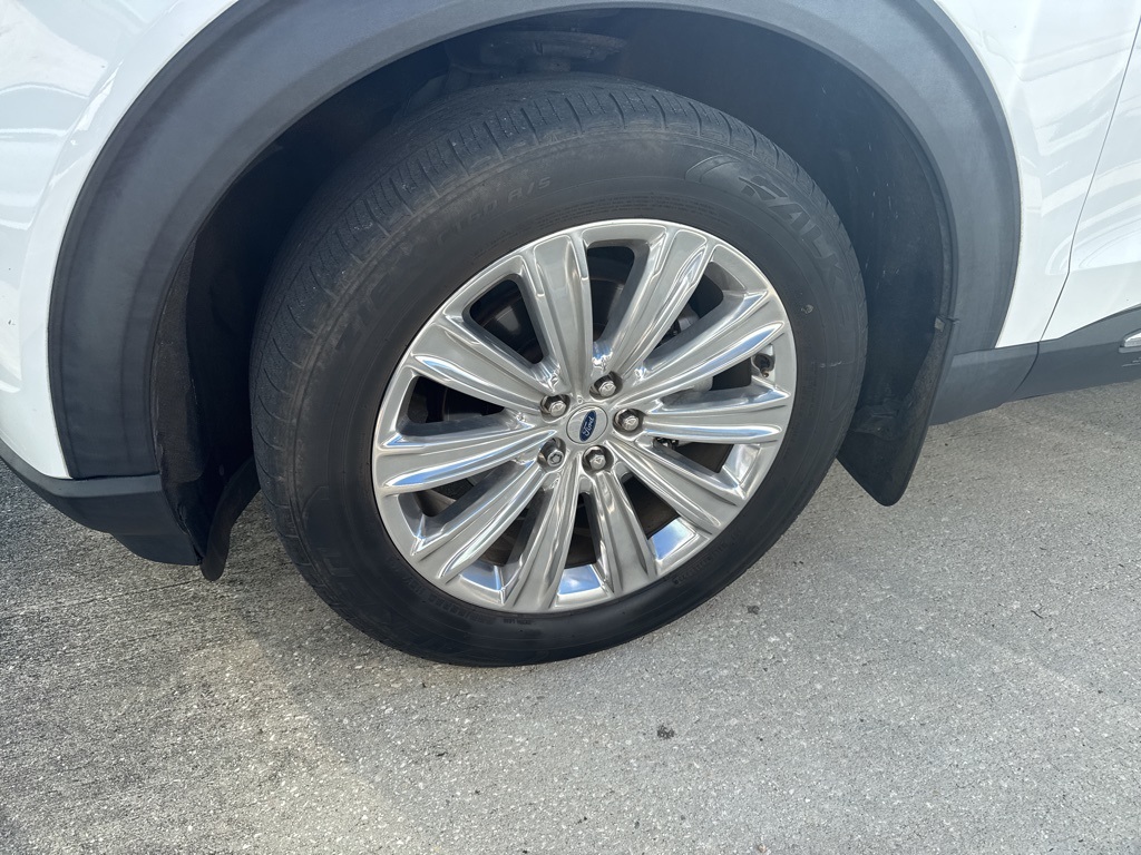 2020 Ford Explorer Limited photo 4