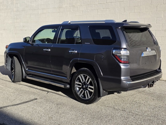 2016 Toyota 4Runner Limited photo 3