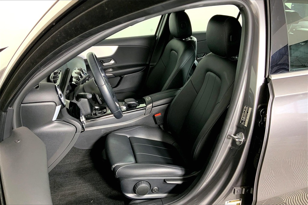 2022 Mercedes Benz A 220 photo 23