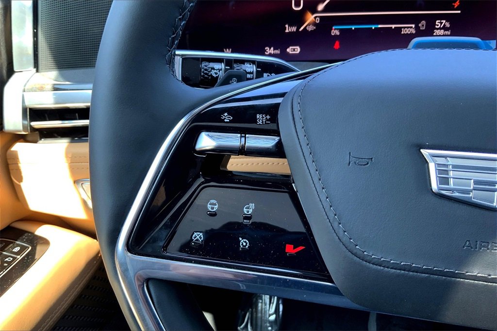 2025 Cadillac Escalade IQ Luxury photo 20
