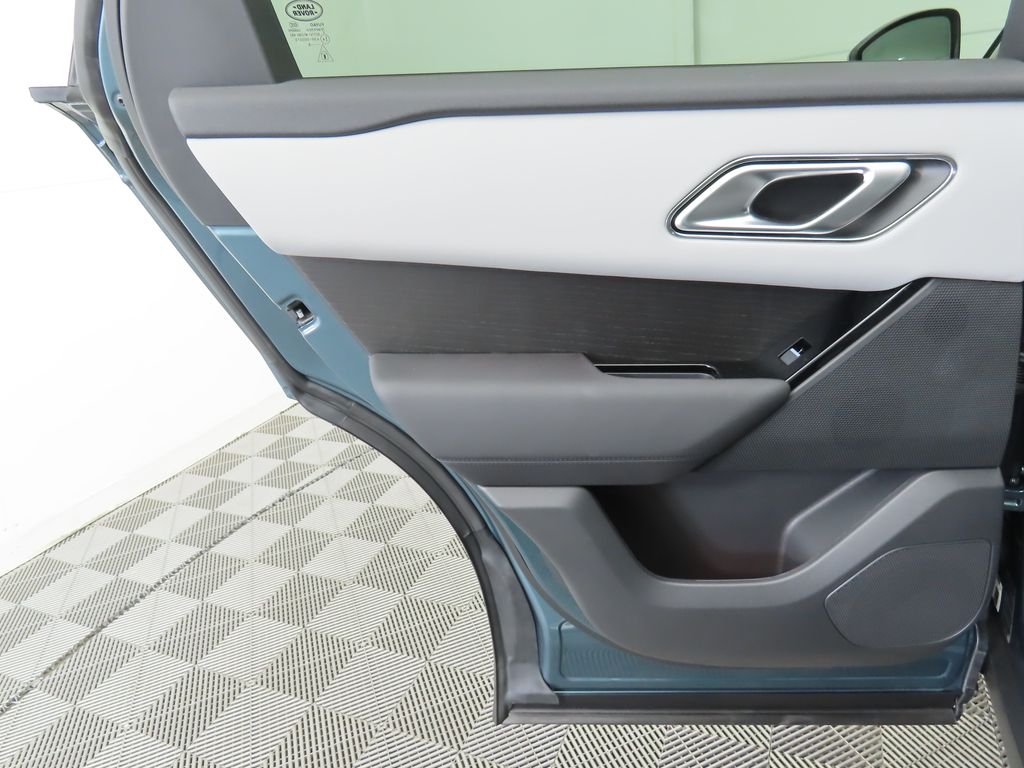 2026 Land Rover Range Rover Velar S photo 24
