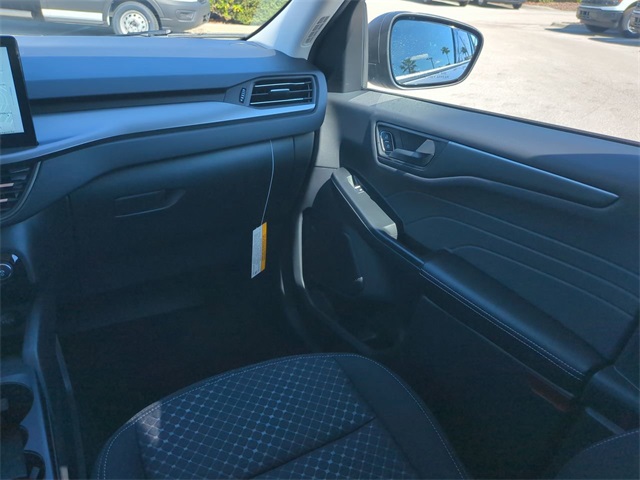 2026 Ford Escape Active photo 16