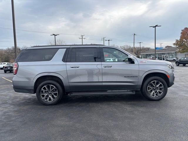 2022 Chevrolet Suburban Z71 photo 3