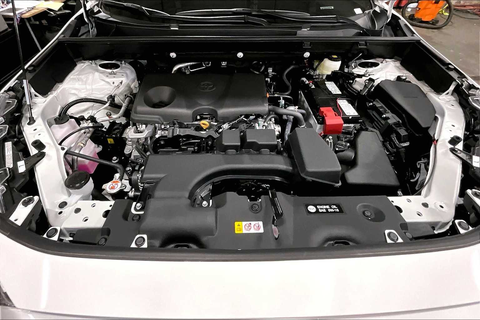 2025 Toyota RAV4 LE photo 16