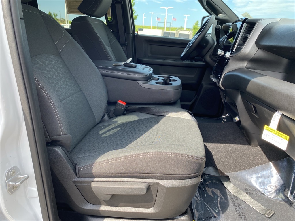 Used 2025 RAM Ram 3500 Pickup Tradesman with VIN 3C63R3GL7SG559281 for sale in Kansas City