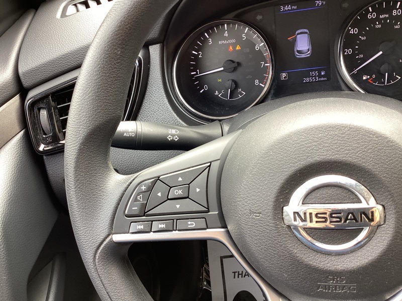 2022 Nissan Rogue Sport S photo 37
