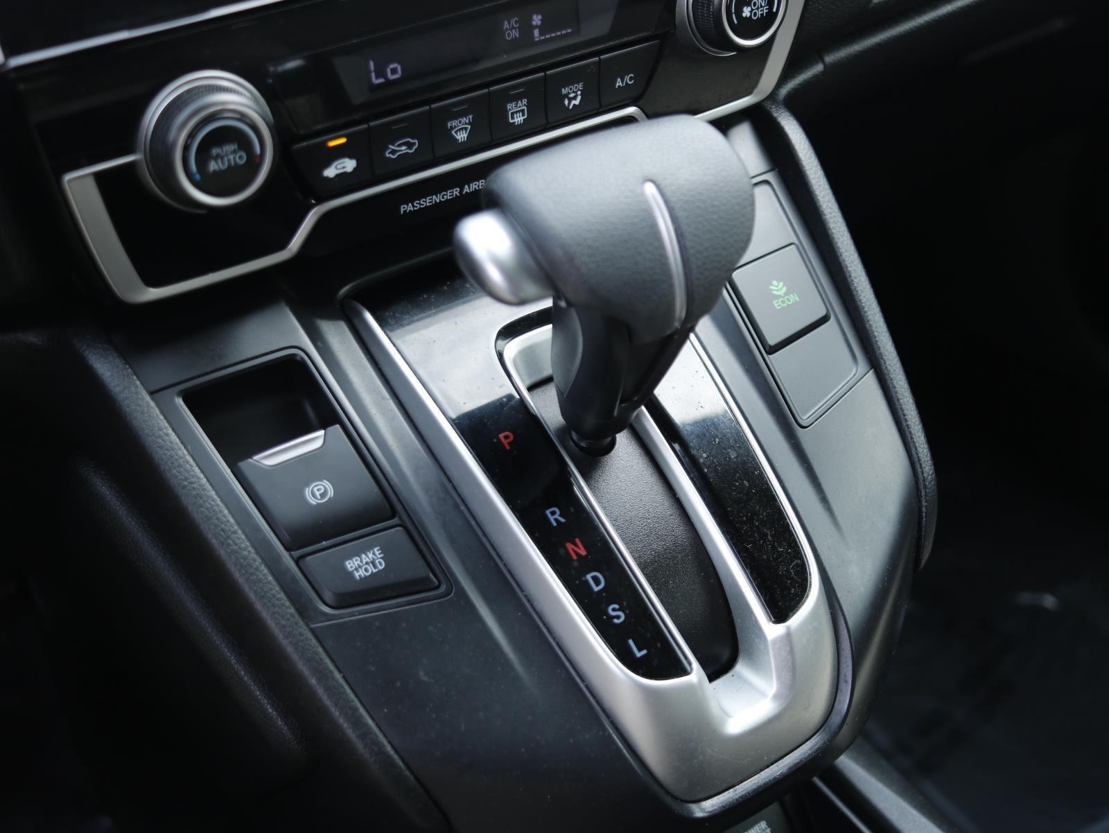 2017 Honda CR-V LX photo 25