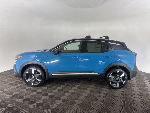2026 Nissan Kicks SR photo 3