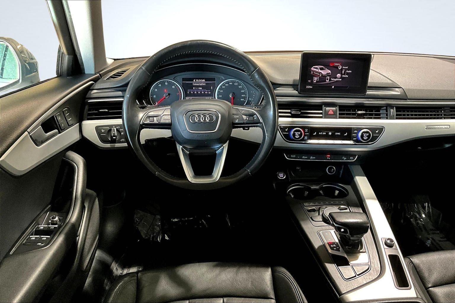 2018 Audi A4 Allroad Premium photo 2