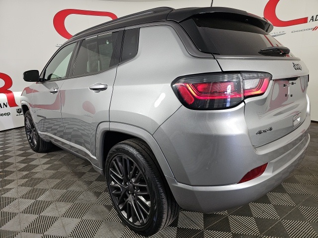 2022 Jeep Compass High Altitude photo 2