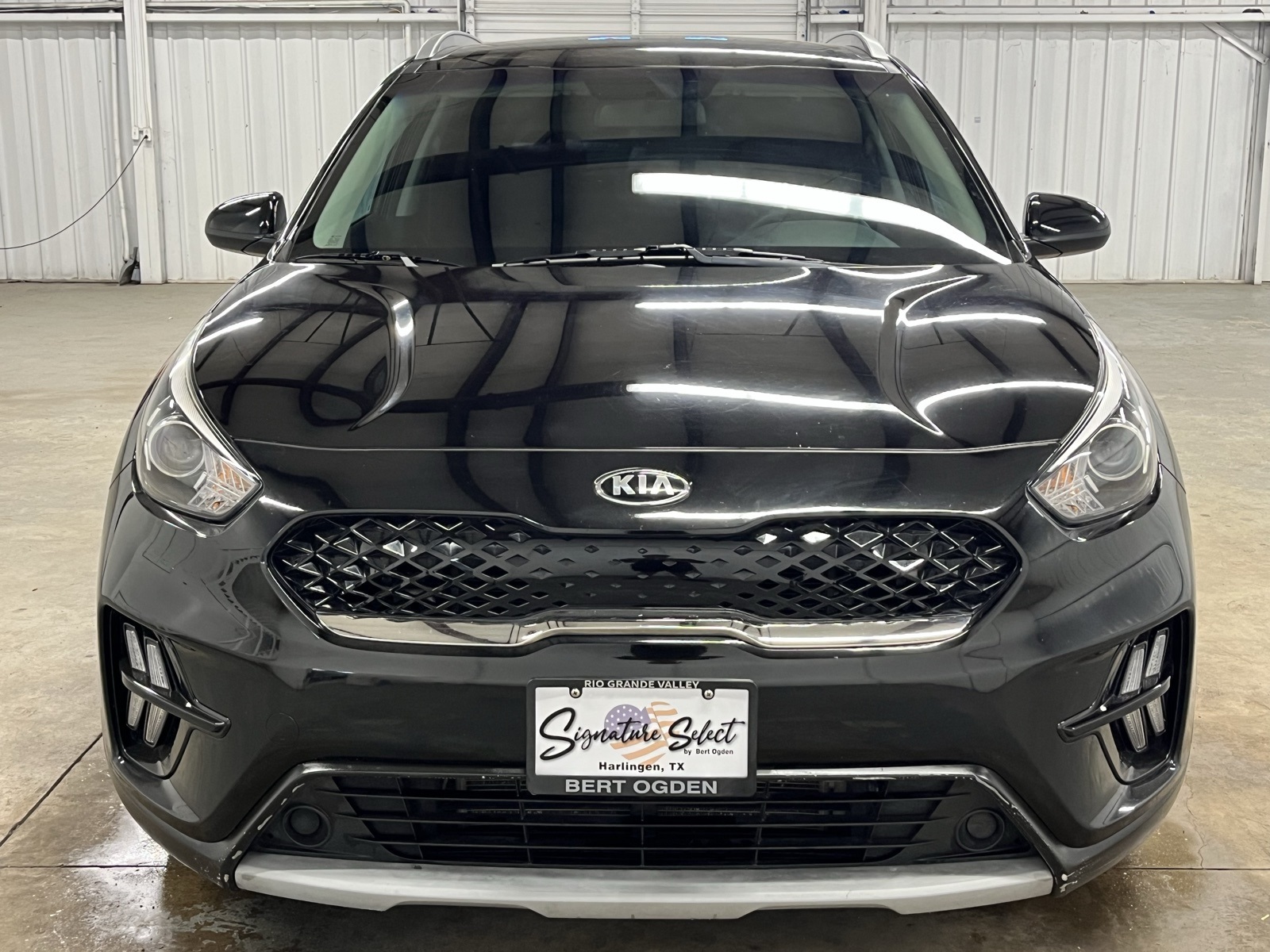 2021 Kia Niro LX photo 2