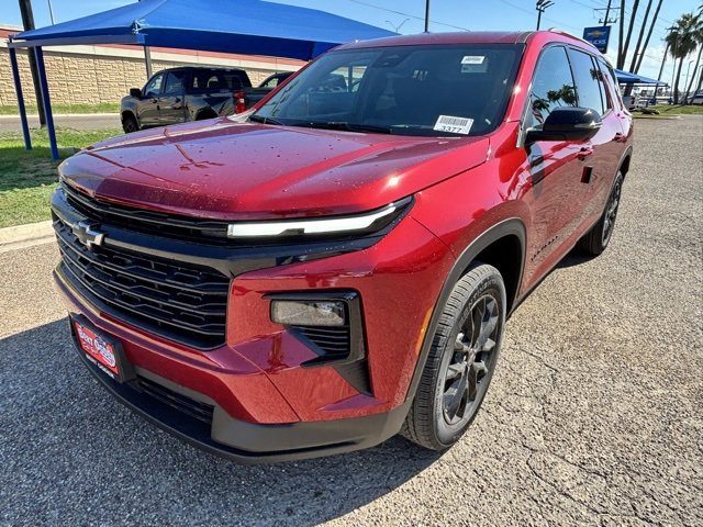2026 Chevrolet Traverse photo 3