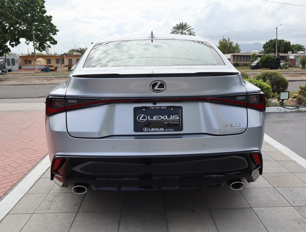 2025 Lexus IS 300 F SPORT photo 6