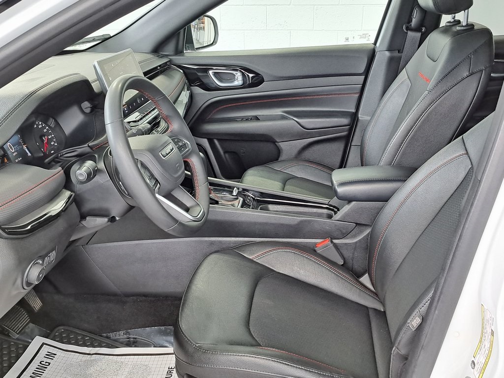 2024 Jeep Compass Trailhawk photo 18
