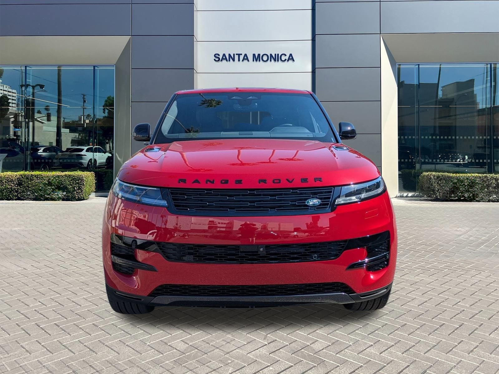 2025 Land Rover Range Rover Sport SE photo 6