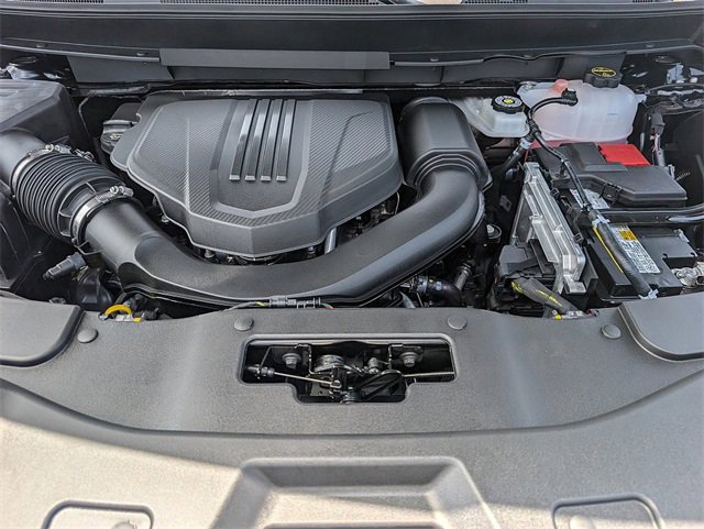2025 Chevrolet Traverse photo 4