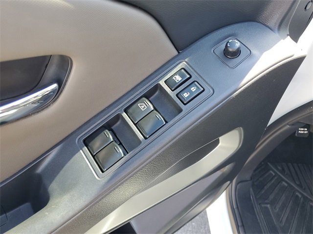 2022 Nissan Frontier SV photo 9