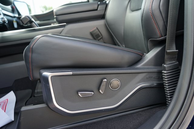 2025 FORD F-150 - Image 42