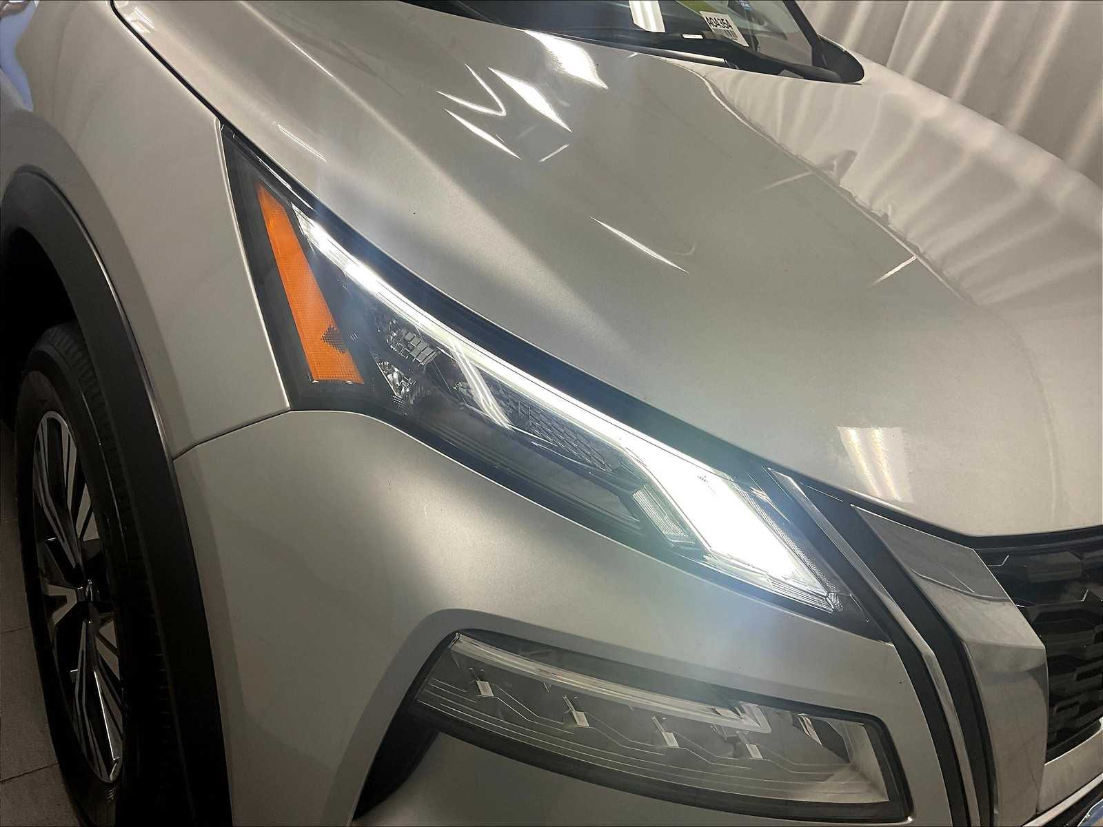 2023 Nissan Rogue SV photo 29