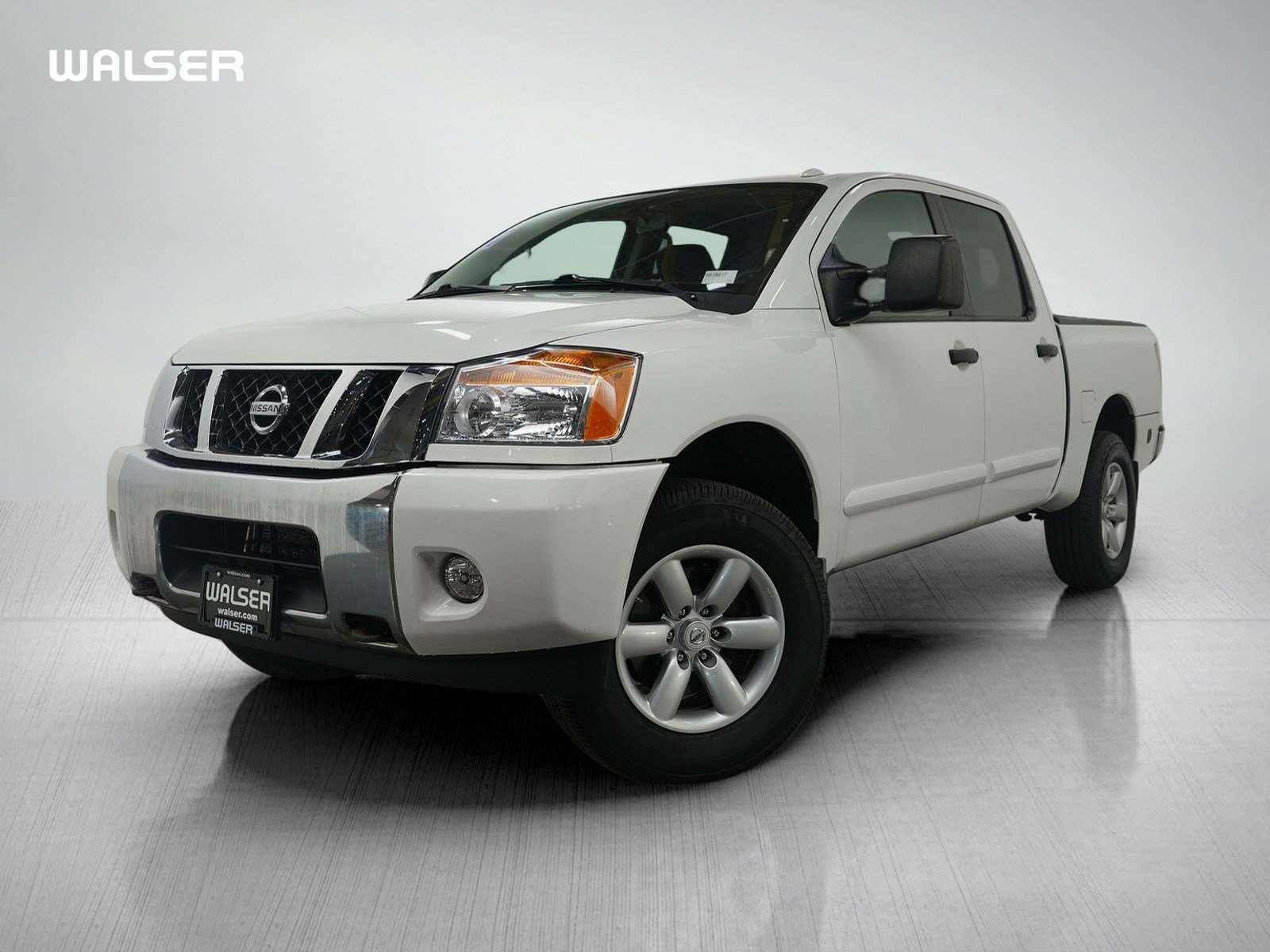 2014 Nissan Titan SV