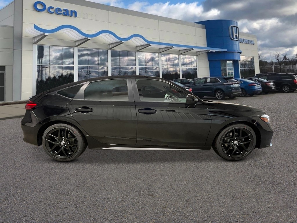 2025 Honda Civic Sport photo 4