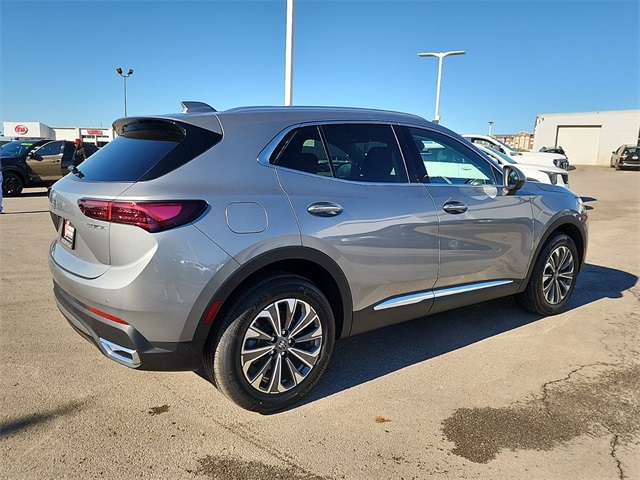 2025 Buick Envision Preferred photo 2