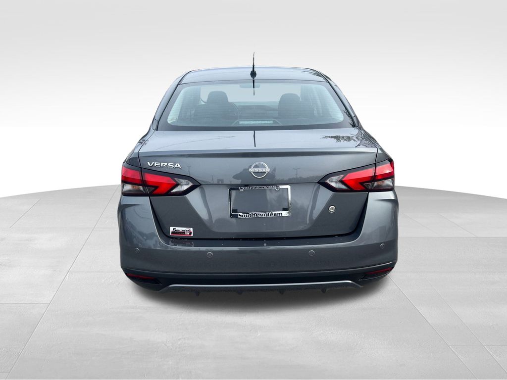 2025 Nissan Versa S photo 4