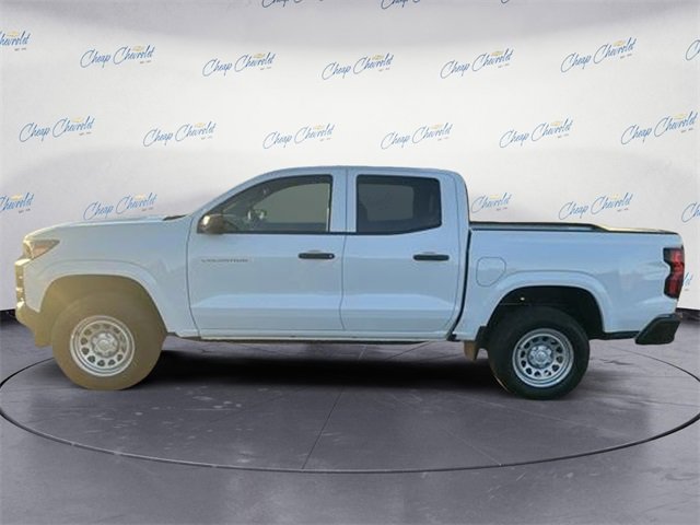 2025 Chevrolet Colorado LT photo 2