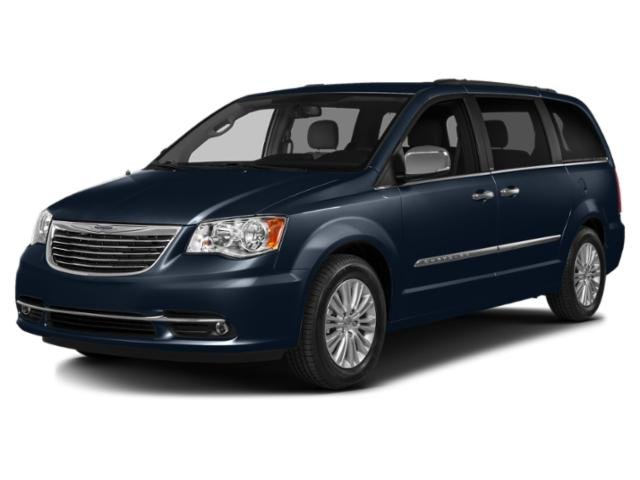 2015 Chrysler Town & Country Touring-L's photo