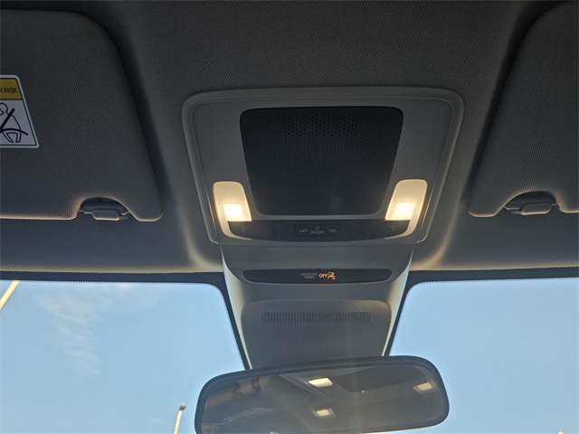 2025 Honda HR-V LX photo 31