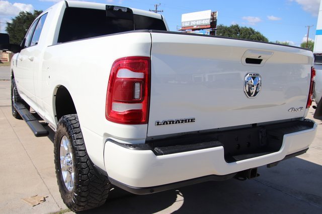 2023 Ram 2500 Laramie photo 8