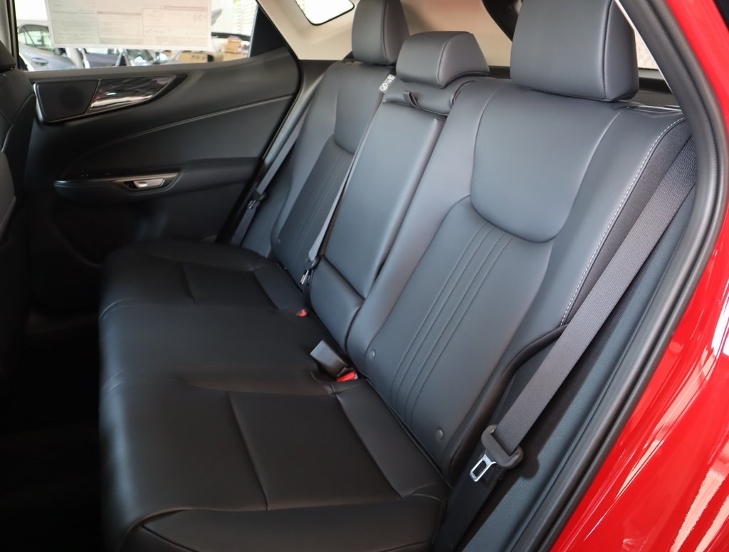 2025 Lexus NX 350h Premium photo 30