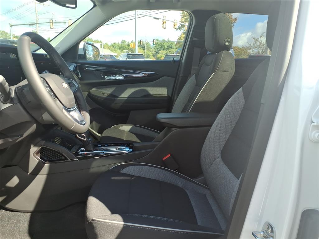 2026 Chevrolet Trailblazer LT photo 10