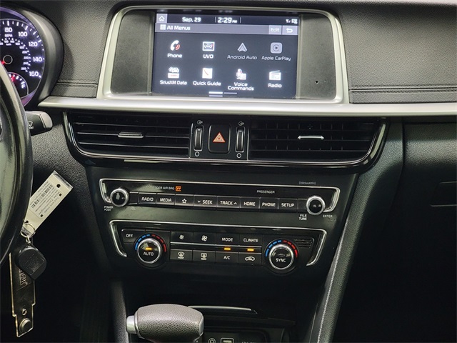 2019 Kia Optima LX photo 16
