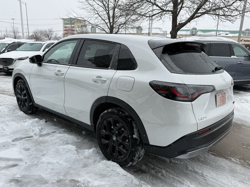 2023 Honda HR-V Sport photo 4