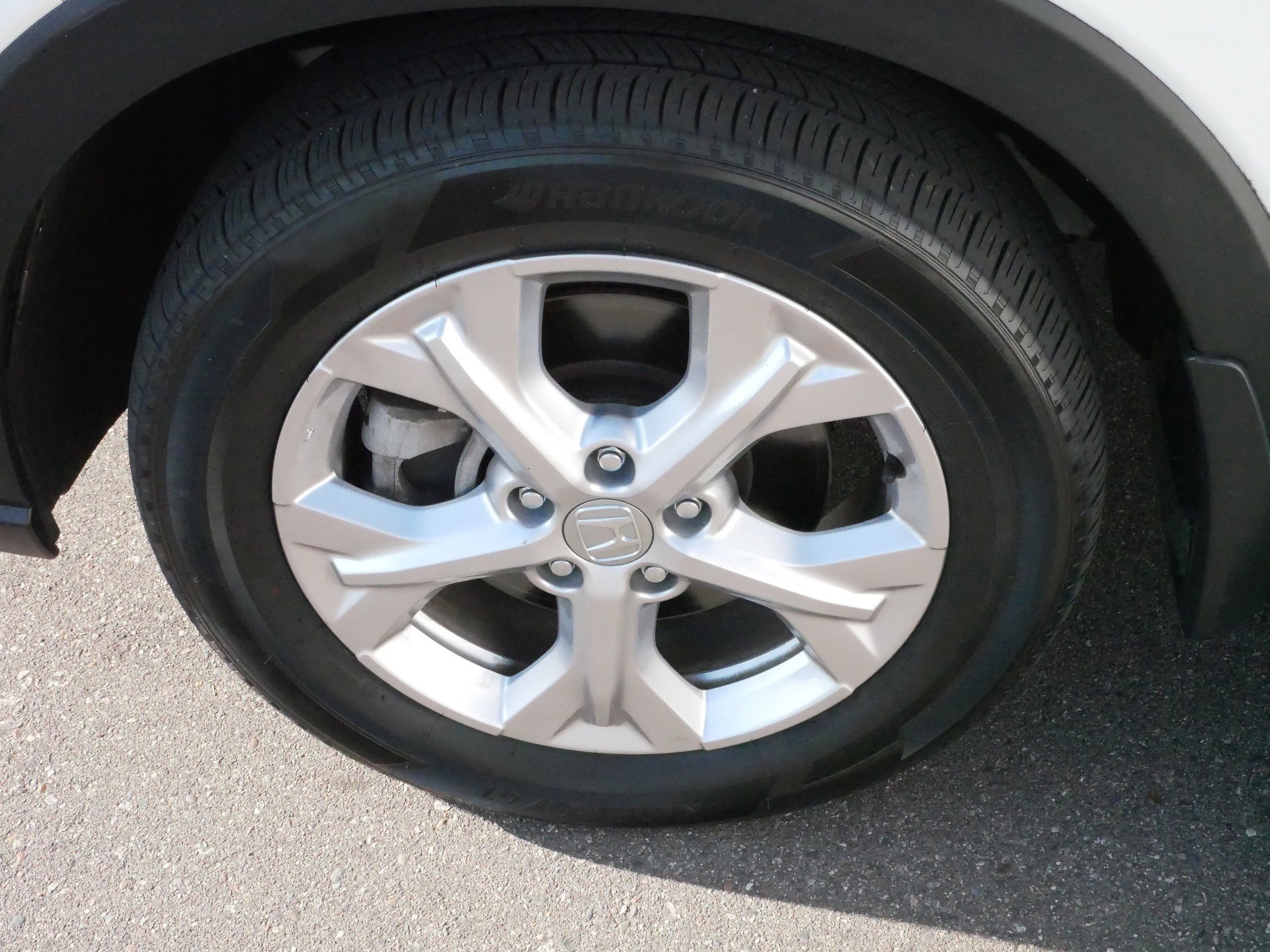 2023 Honda HR-V LX photo 13