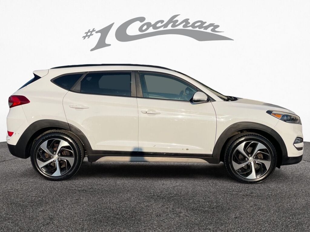 2018 Hyundai Tucson Value photo 8
