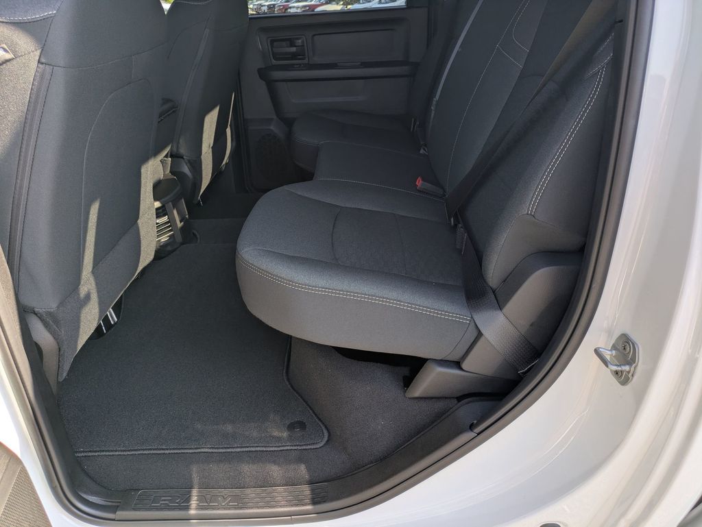 2026 Ram 3500 Tradesman photo 27