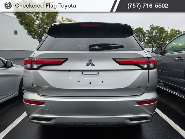 2024 Mitsubishi Outlander SE photo 5