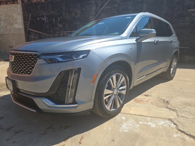 2025 Cadillac XT6 Premium Luxury's photo