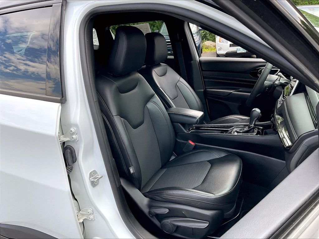 2022 Jeep Compass Altitude photo 6
