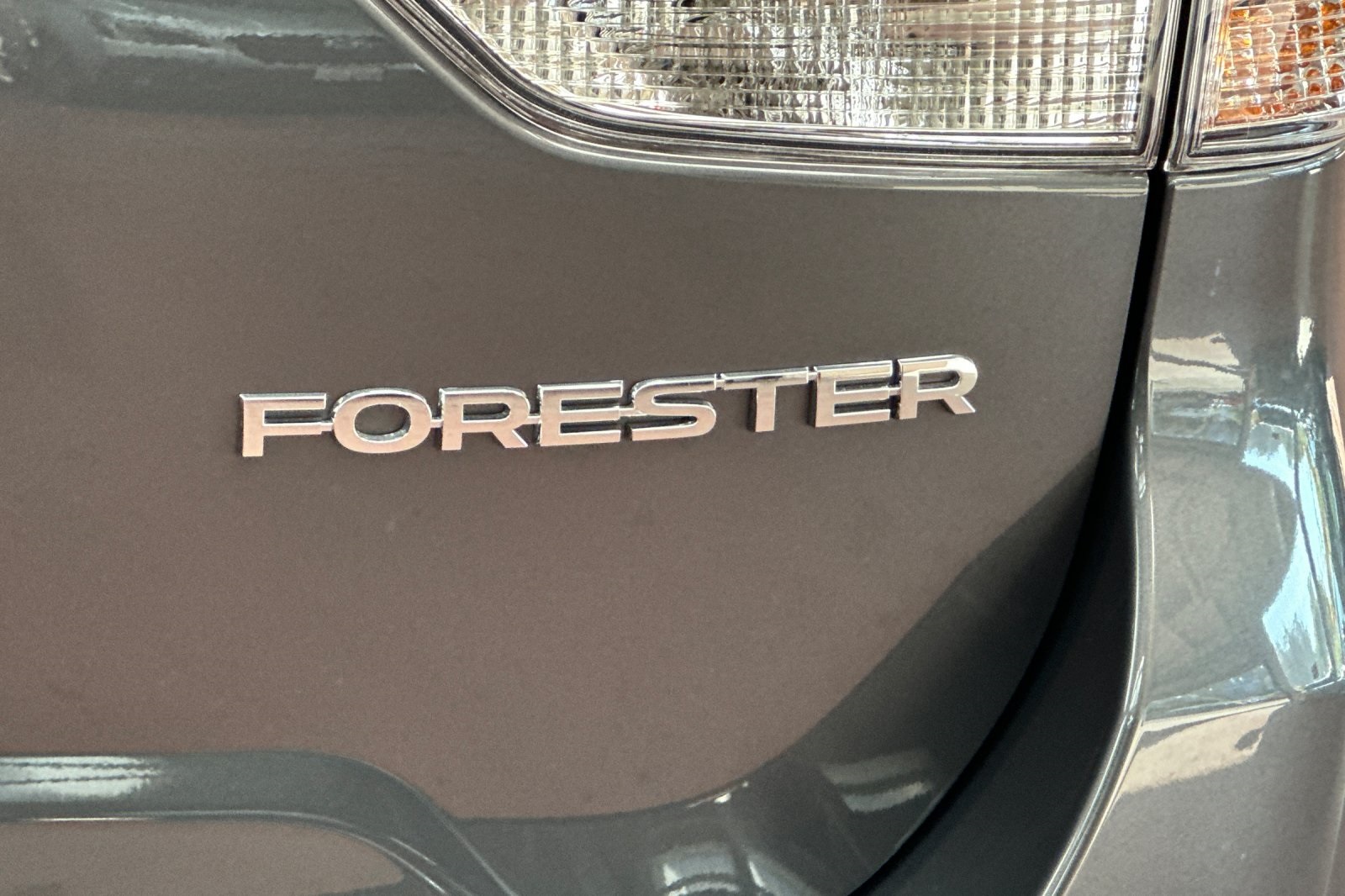 2022 Subaru Forester Base photo 31