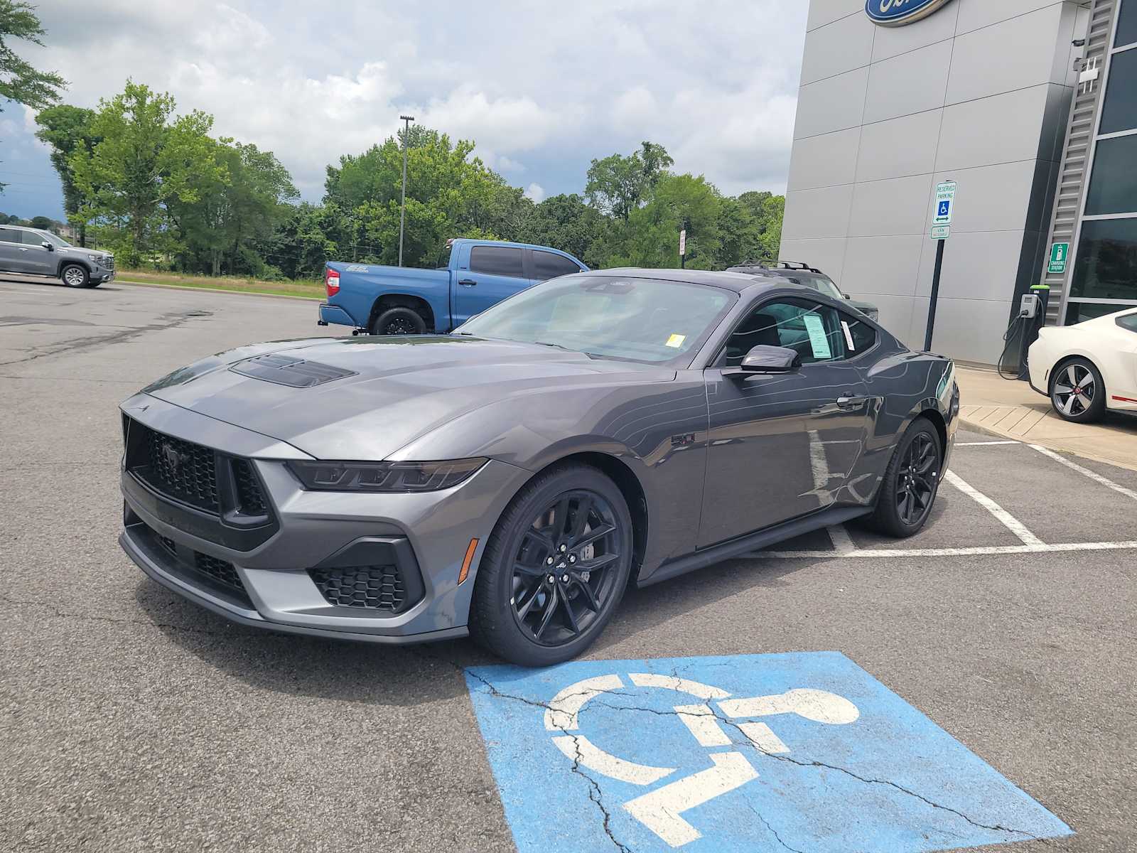 2025 Ford Mustang GT Premium photo 7