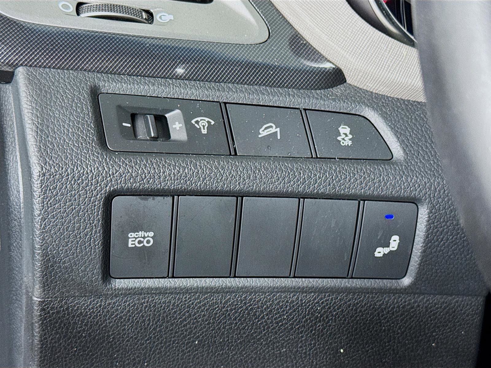 2016 Hyundai Santa Fe Sport Base photo 9