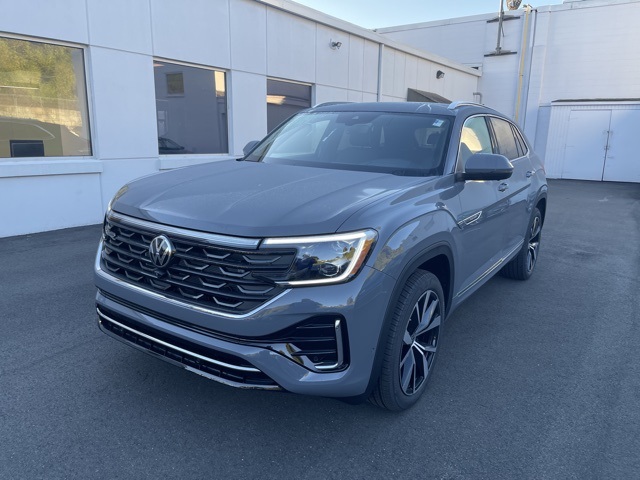 2026 Volkswagen Atlas Cross Sport SEL Premium R-Line photo 3