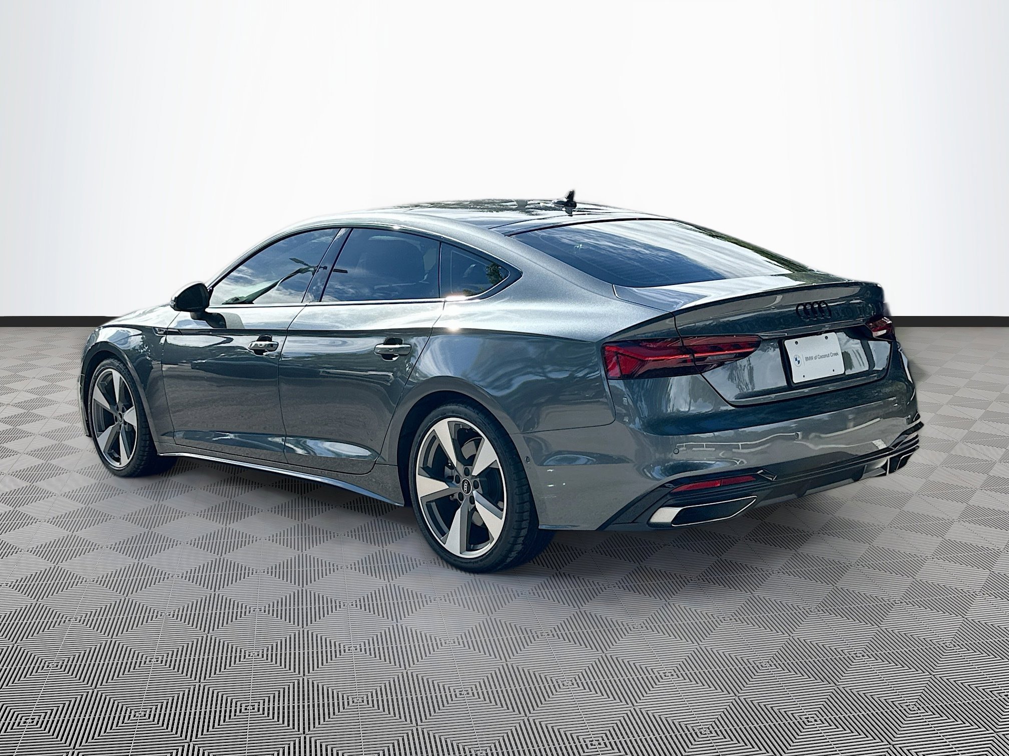 2021 Audi A5 S line Prestige photo 5