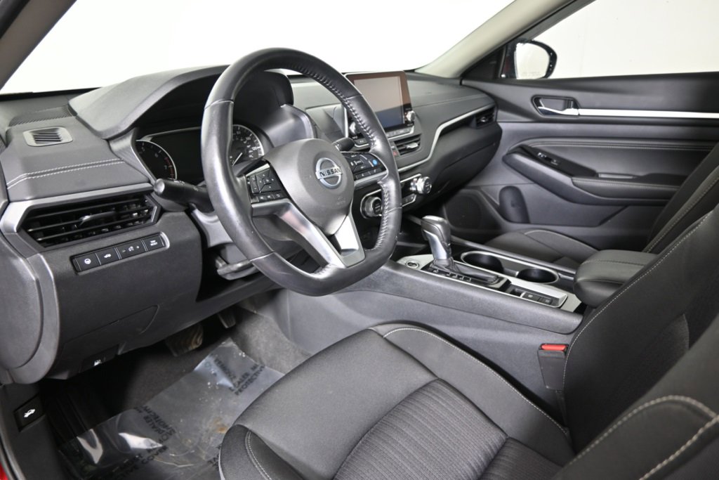2020 Nissan Altima 2.5 SV photo 22