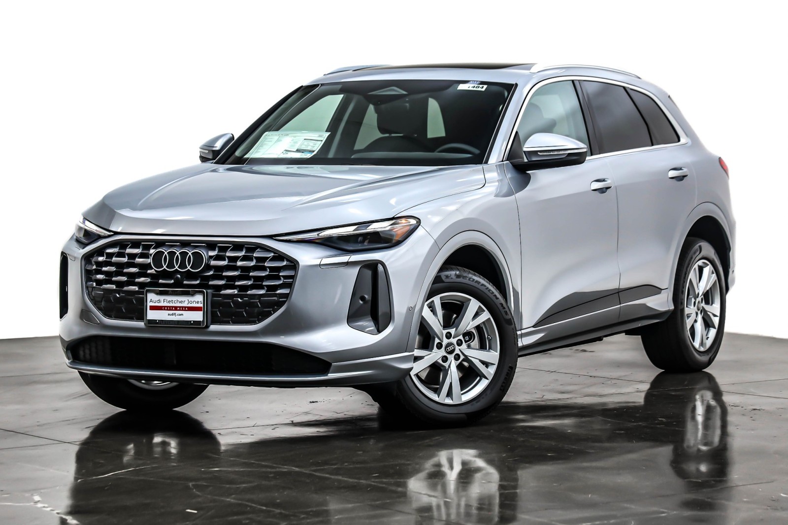 2025 Audi New Q5 Premium's photo